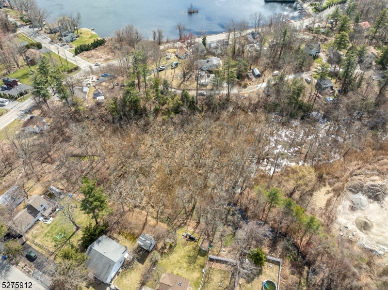 Upper Greenwood Lake - Land
