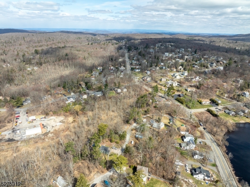 Upper Greenwood Lake - Land