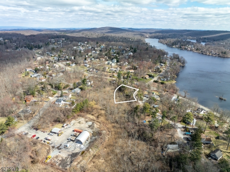 Upper Greenwood Lake - Land