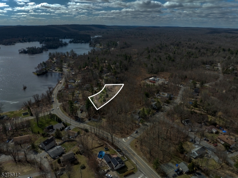 Upper Greenwood Lake - Land