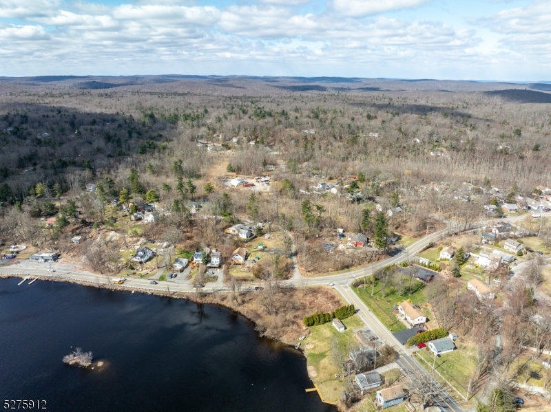 Upper Greenwood Lake - Land