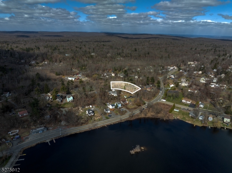 Upper Greenwood Lake - Land