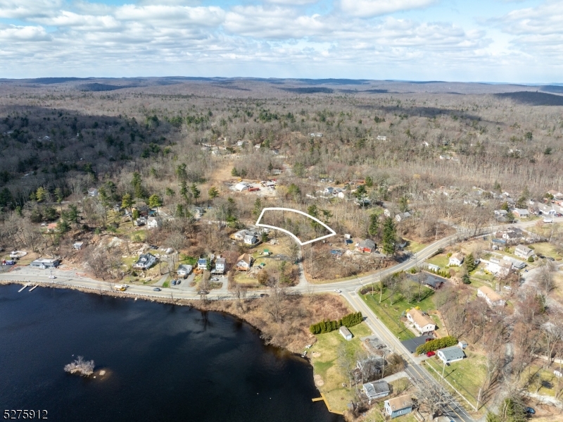 Upper Greenwood Lake - Land