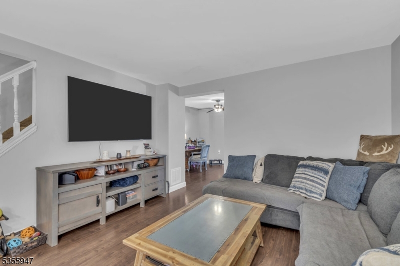 74 S Lincoln Ave