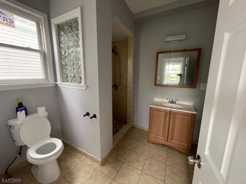 8 Treacy Ave - Photo 4