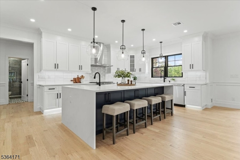 SOUTH SIDE - Residential