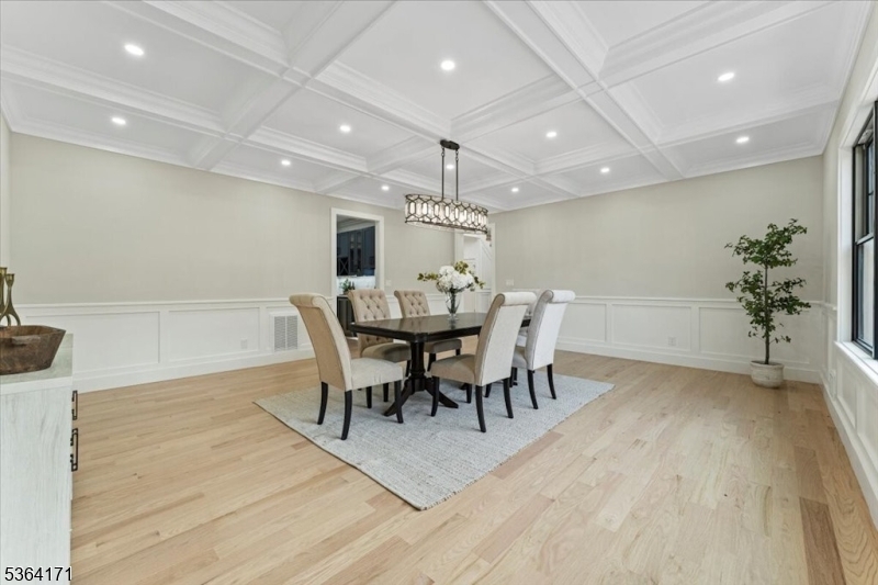 SOUTH SIDE - Residential