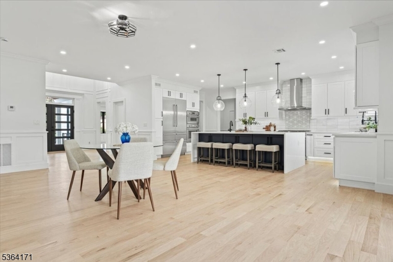 SOUTH SIDE - Residential