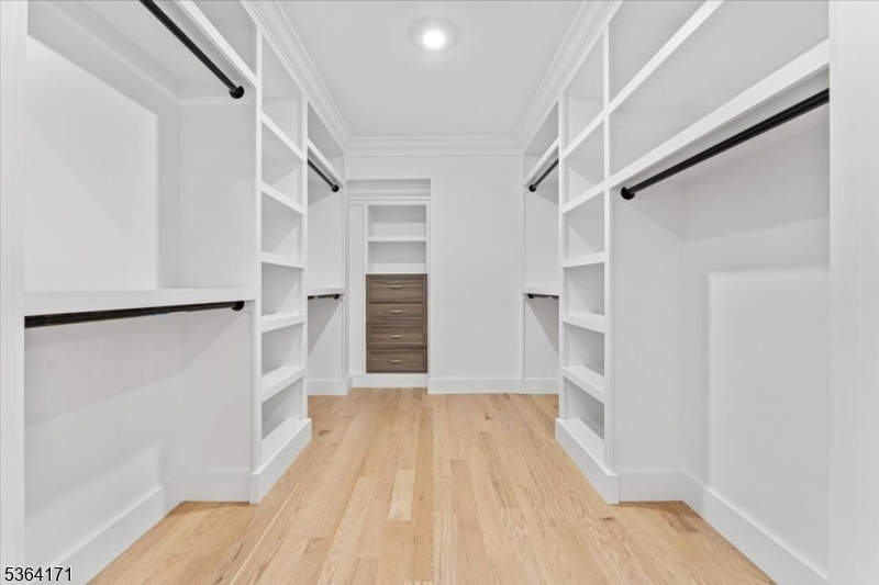 SOUTH SIDE - Residential