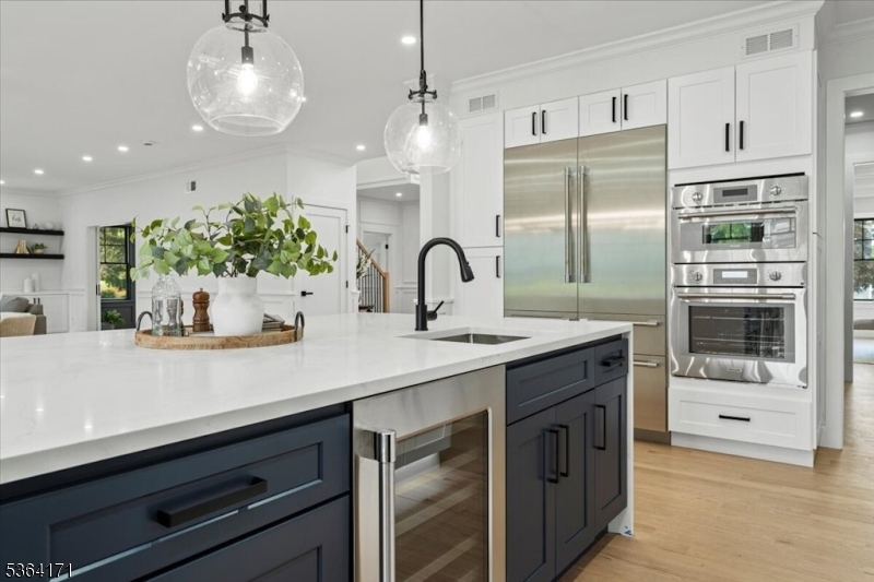 SOUTH SIDE - Residential