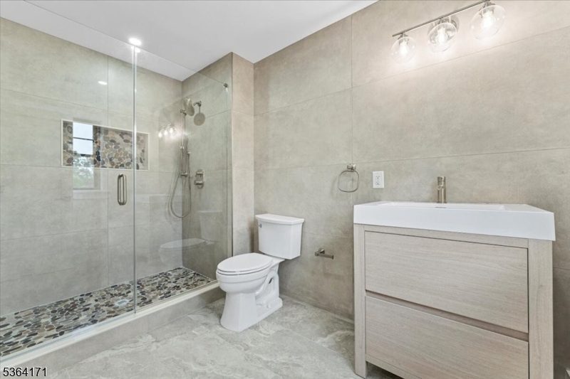 SOUTH SIDE - Residential