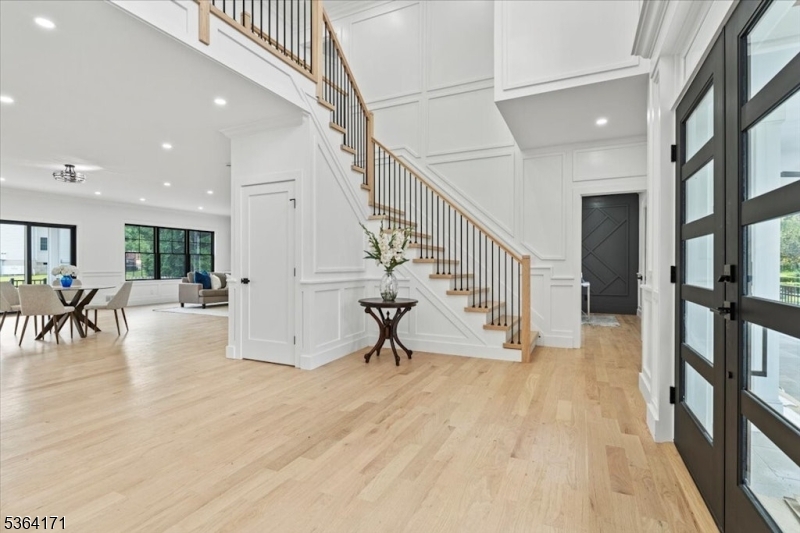 SOUTH SIDE - Residential