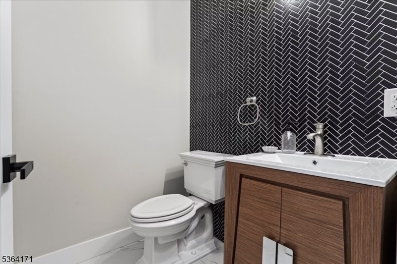 SOUTH SIDE - Residential