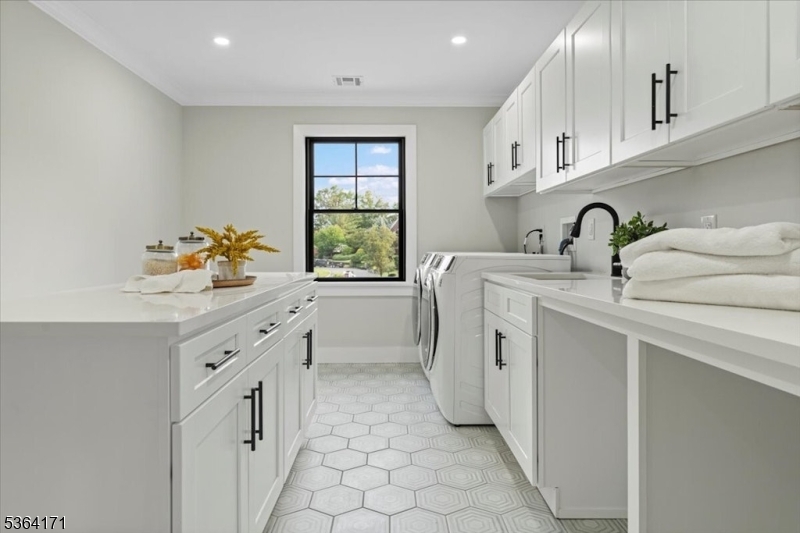 SOUTH SIDE - Residential