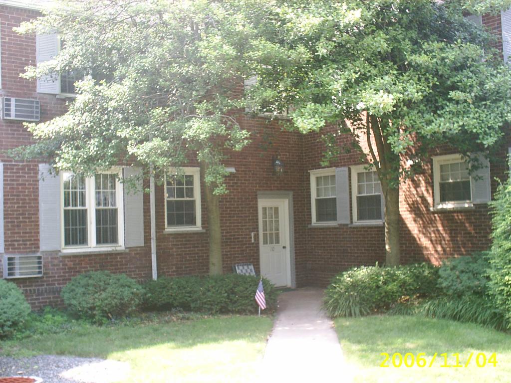 HARTSHORN / OLD SHORT HILLS - Residential