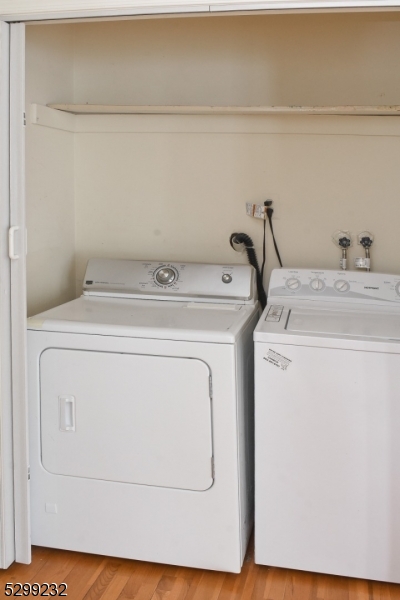 Hilltop Farms - Residential