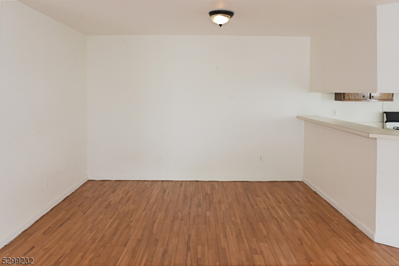 Hilltop Farms - Residential