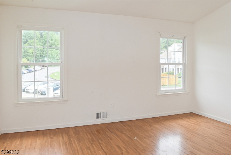 Hilltop Farms - Residential