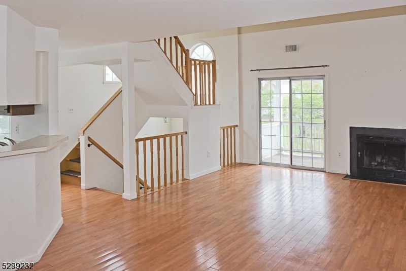 Hilltop Farms - Residential