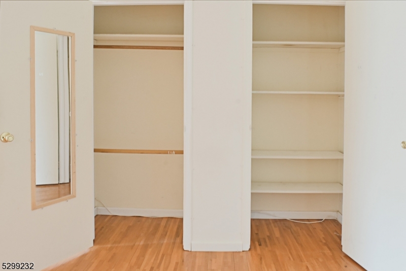 Hilltop Farms - Residential