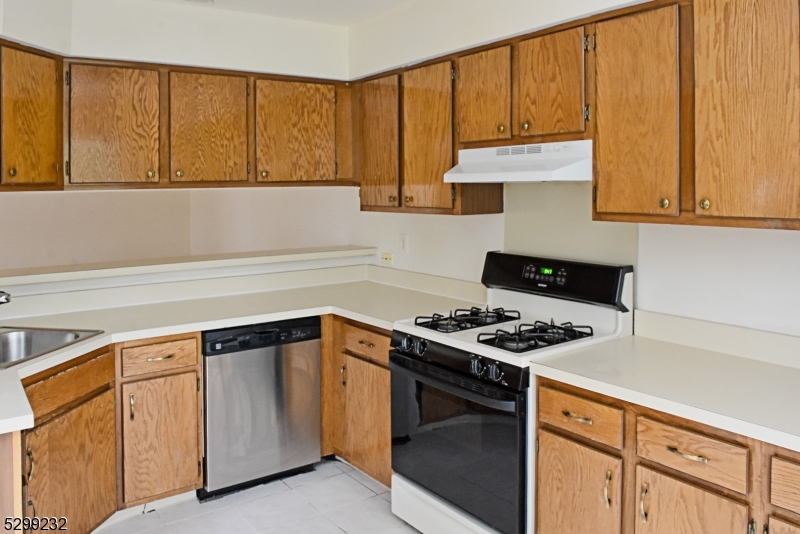 Hilltop Farms - Residential