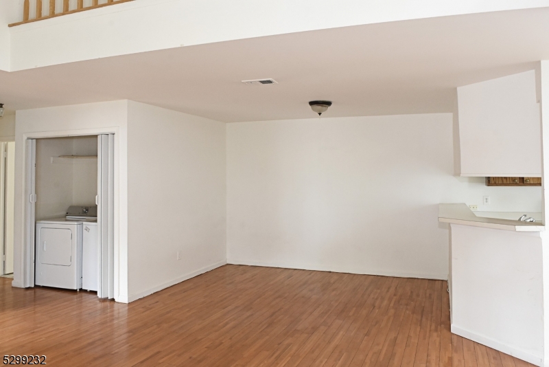 Hilltop Farms - Residential