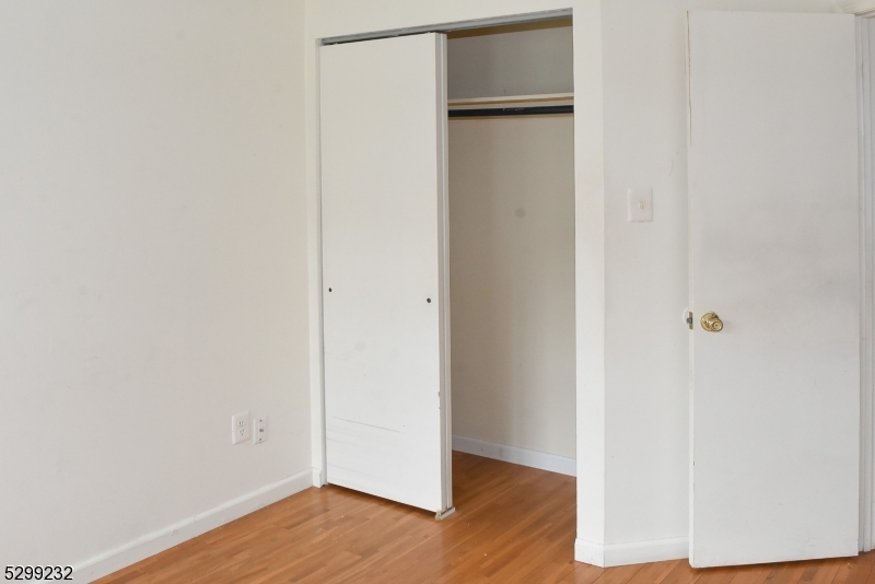 Hilltop Farms - Residential