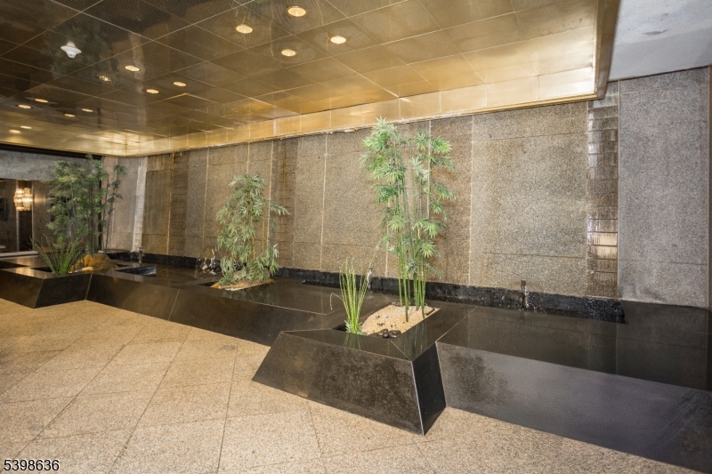 Claridge 2 - Residential