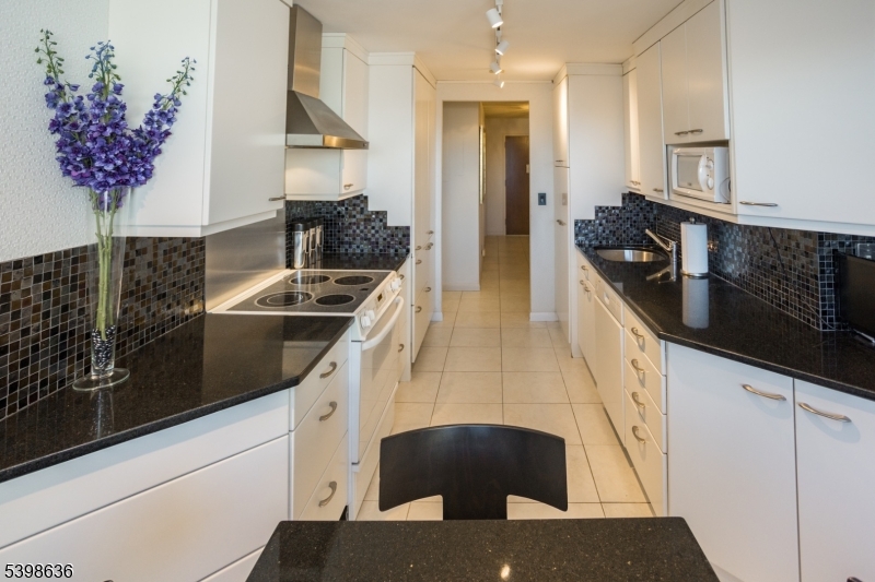 Claridge 2 - Residential