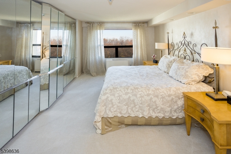 Claridge 2 - Residential