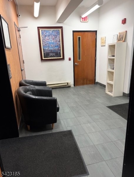 209-211 40th St - Residential