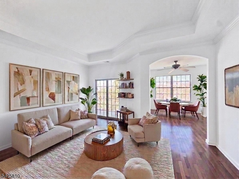 HORIZONS AT MOUNT ARLINGTON - Residential