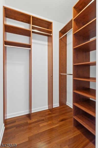 HORIZONS AT MOUNT ARLINGTON - Residential