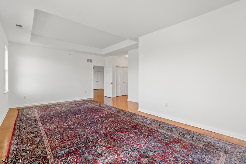 HORIZONS AT MOUNT ARLINGTON - Residential