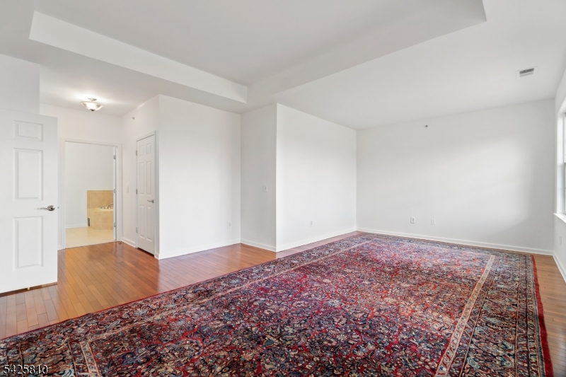 HORIZONS AT MOUNT ARLINGTON - Residential