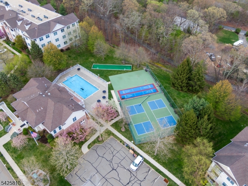 HORIZONS AT MOUNT ARLINGTON - Residential