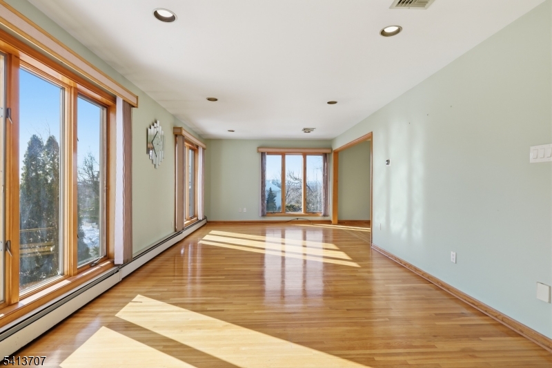 Windsor Woods - Residential