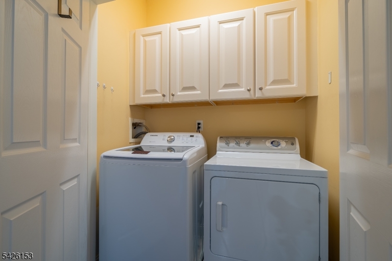 Four Seasons - Residential