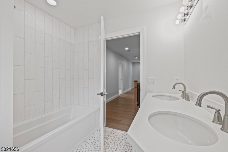 Tanners Brook - Residential