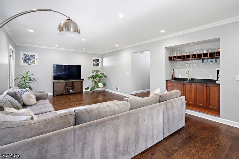 Short Hills - Residential