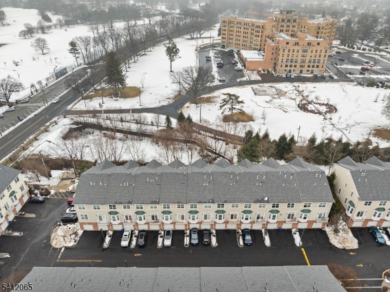 Essex Park - Residential