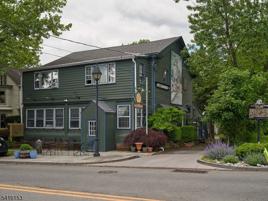 Spacious second floor apartment in the heart of Stockton with private entrance. Well maintained and well located. The large windows drench the living room with light..Gleaming wood floors throughout. Tiled kitchen area. Open kitchen/living room concept. Adjacent to the Townpath. Entrance to the apartment is on the side of the building. First door on R. No pets.