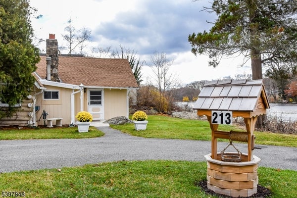 213 OTTERHOLE RD, WEST MILFORD, NJ 07480 - Image 2a1269b2cc2865b82bde4e451917567a/1814346428