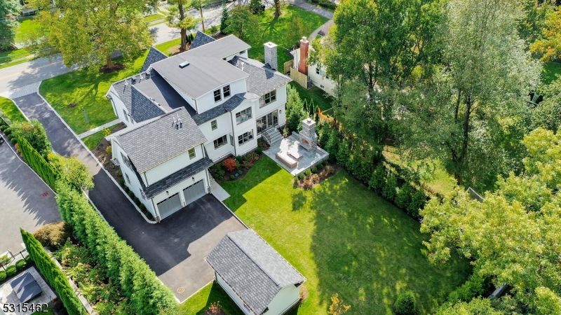 Rolling Hill - Residential