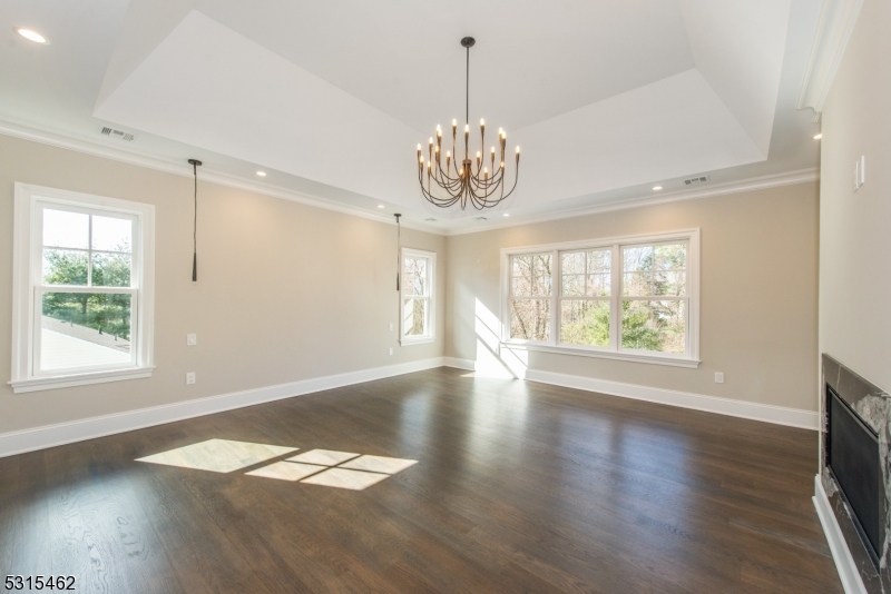 Rolling Hill - Residential