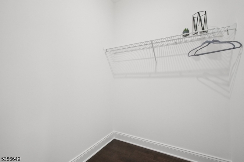 The Grove at Somerset TH - Residential