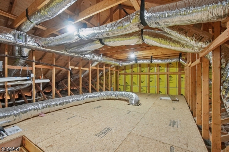 The Grove at Somerset TH - Residential