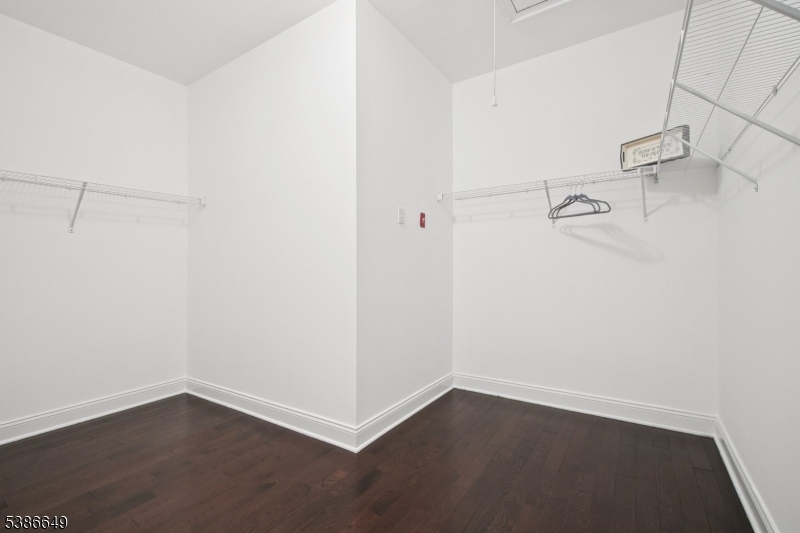 The Grove at Somerset TH - Residential