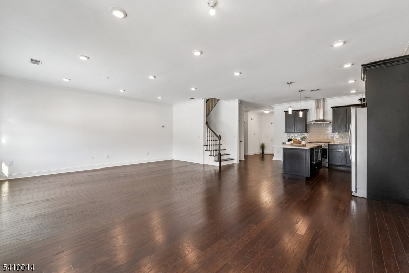 The Grove at Somerset TH - Residential