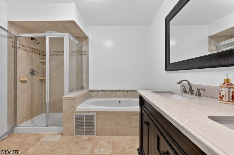 Crossroads - Residential Lease